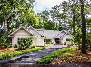 414 Island Cir E, Saint Helena Island, SC 29920