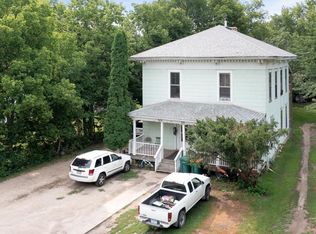 328 E 4th St, Litchfield, MN 55355