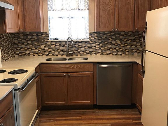 4th image of 4513 Briarwood Ln