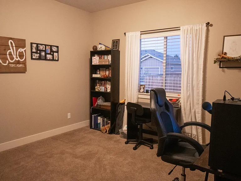 1507 Snowy Range Ct — Photo 22