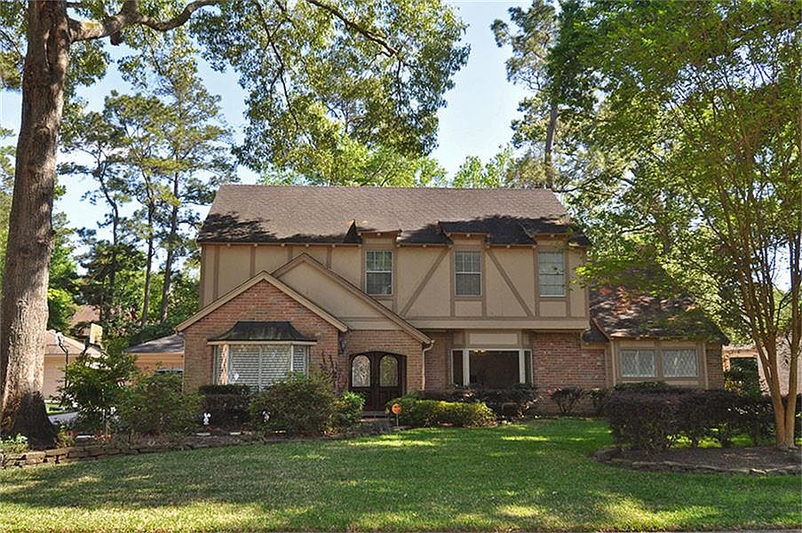 1st image of 3010 Redwood Lodge Dr