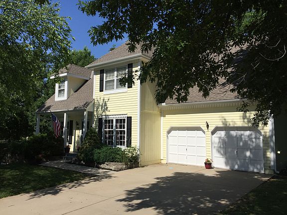 2nd image of 3118 N 110th St