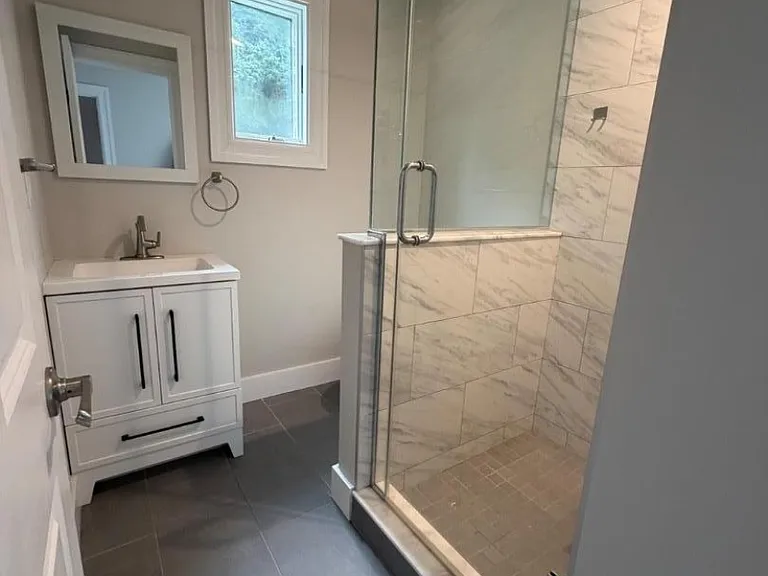 39 Budd St #2 — Photo 5