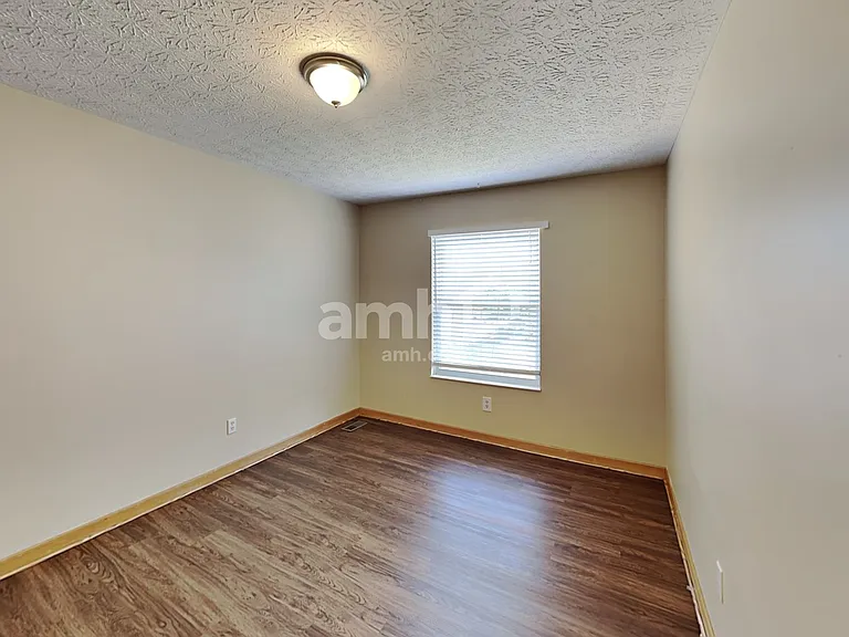 808 Gascony Dr — Photo 21