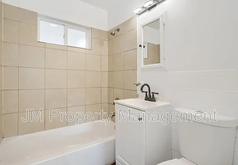 1211 S Shoshone St — Photo 9