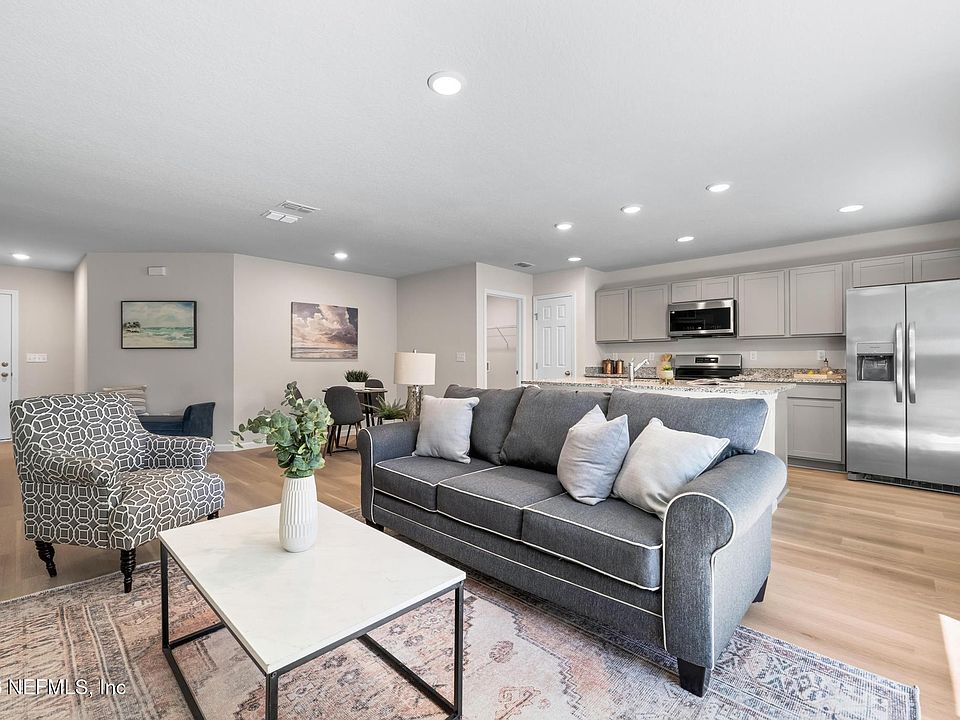1st image of 544 E 59TH Street