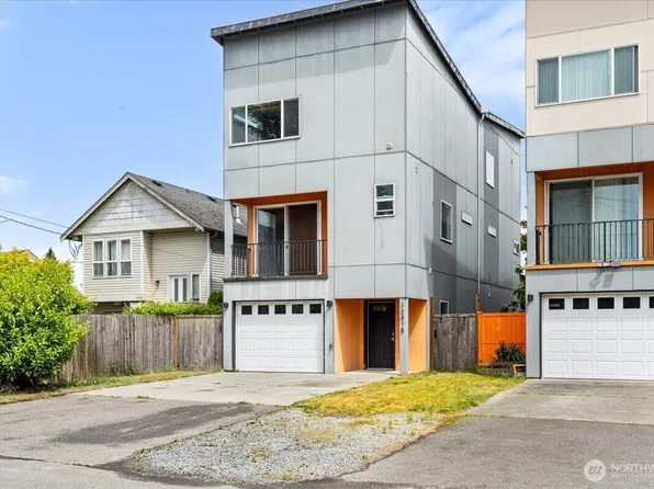 12418 2nd Place SW, Burien, WA 98146