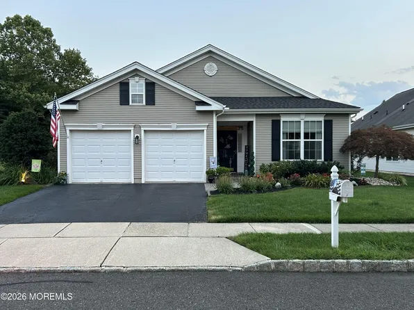4 Mayflower Court, Allentown, NJ 08501