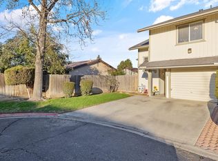 1938 E Laura Ave, Visalia, CA 93292