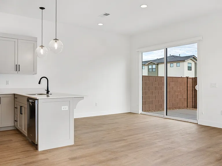 2668 E Rain Tree St #1 — Photo 3