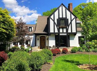368 Northview Dr, Bexley, OH
