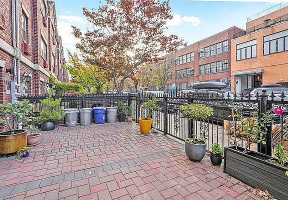 3rd image of 673 Bergen St #1