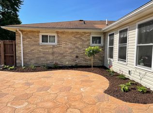 155 Hale Dr, Streetsboro, OH 44241