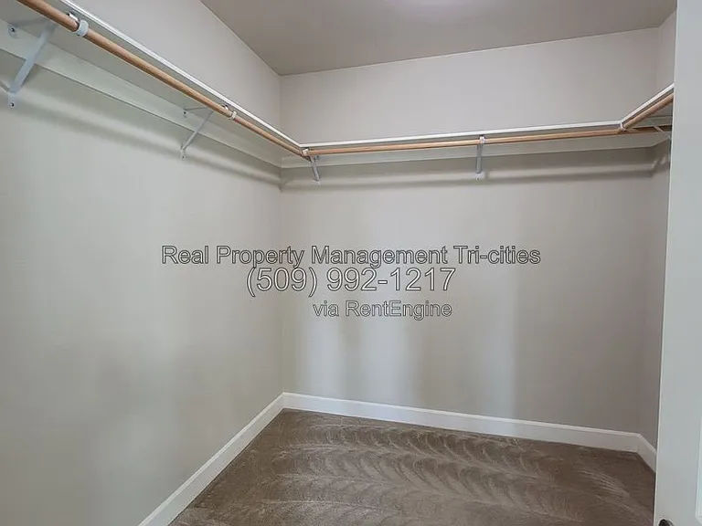 1108 S Kansas Pl — Photo 18