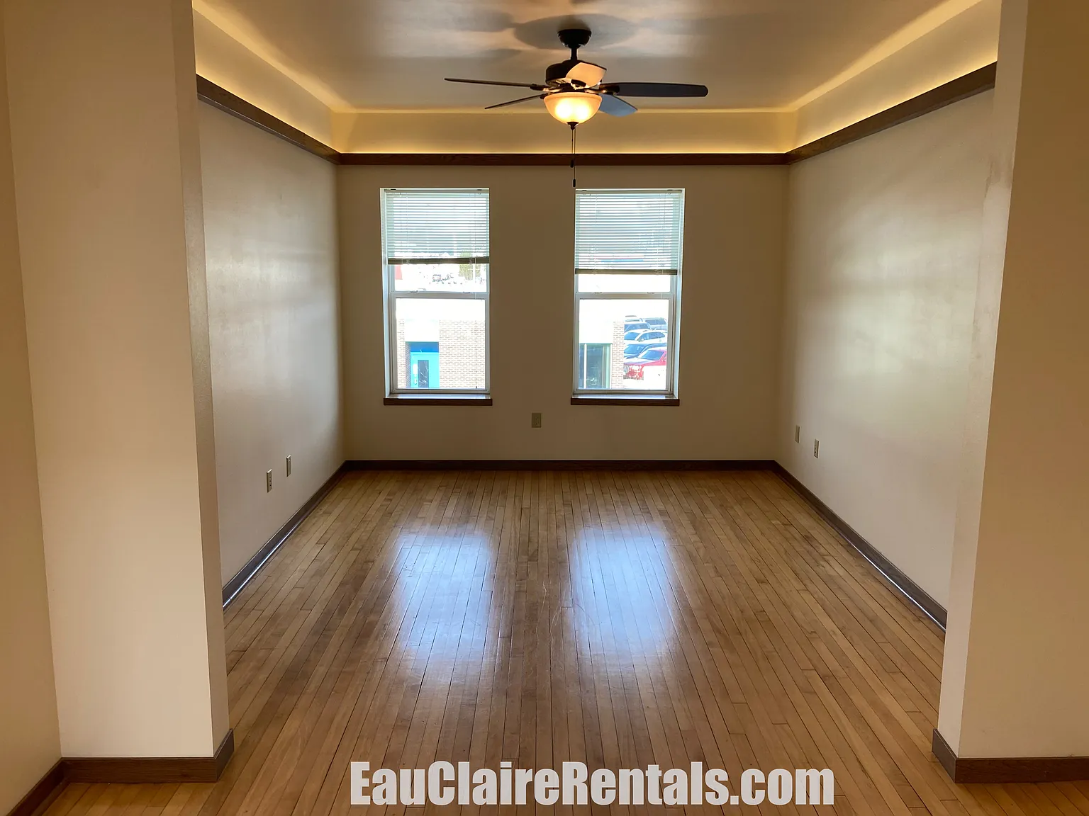 2 bed, 1300 sqft, $1,350 — Photo 4