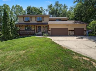 7807 NE 108th Pl, Bondurant, IA 50035