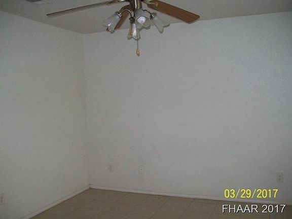 5th image of 3303 Woodlake Dr