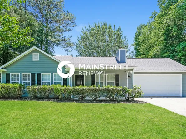 2729 Maple Grove Dr, Rex, GA 30273