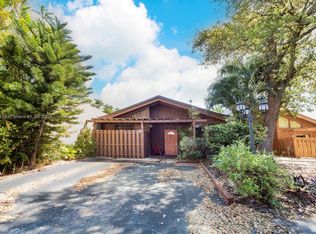 6120 NW 33rd Ter, Fort Lauderdale, FL 33309