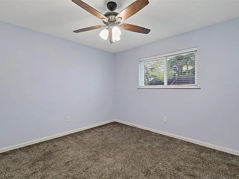 12015 Pompton Dr — Photo 13
