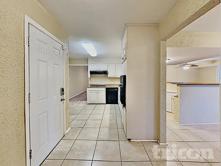 1992 Tara Cir — Photo 8