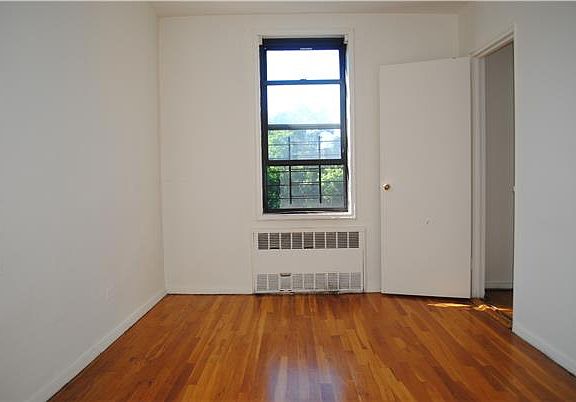 5th image of 2550 Independence Ave APT 8K