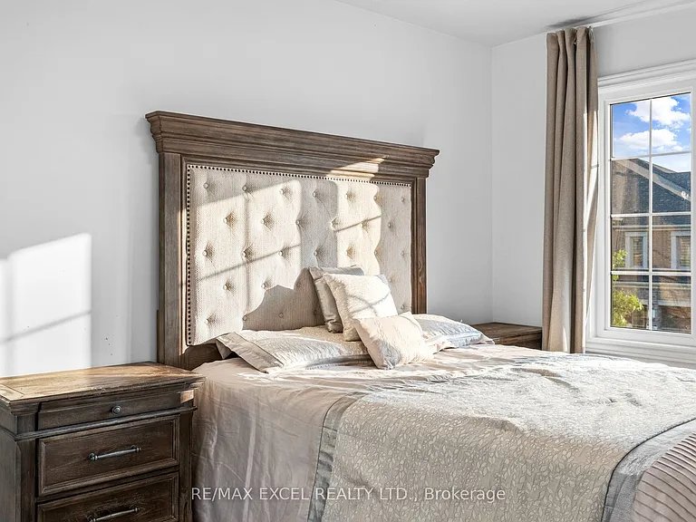 37 Macpherson St — Photo 33