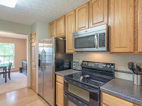5th image of 1248 Blacksmith Dr