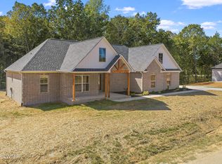 1766 Baker Rd, Huntingdon, TN 38344