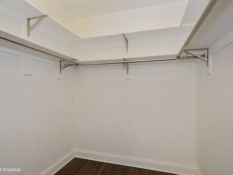 4443 N Wolcott Ave #1W — Photo 13