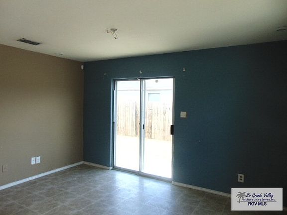 2nd image of 3074 Albans Dr
