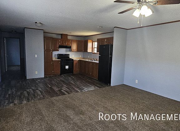 3rd image of 204 Ashford Dr #204