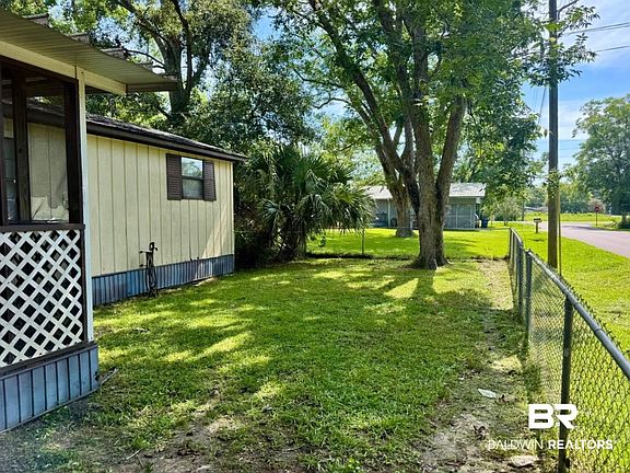 2nd image of 24715 Olive St