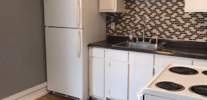 1st image of 3809 Foster St #1
