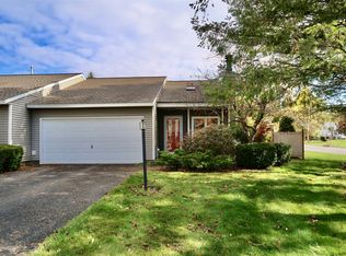 2045 Rosedale Way, Schenectady, NY 12303