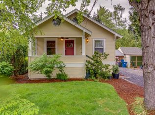 122 Cowing St, Silverton, OR 97381