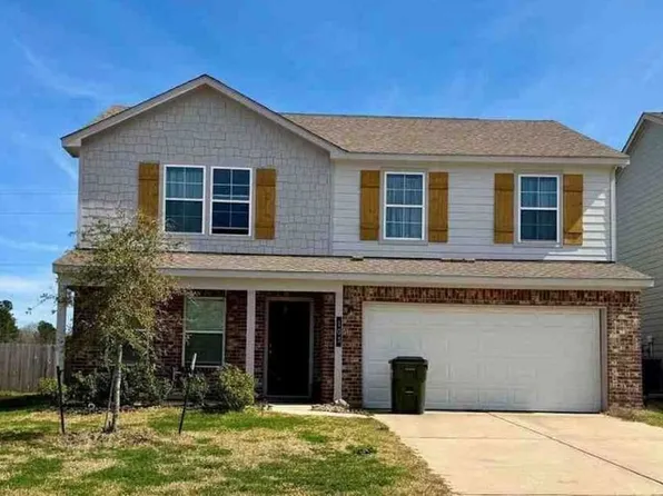 103 Avalon Dr, Huntsville, TX 77320