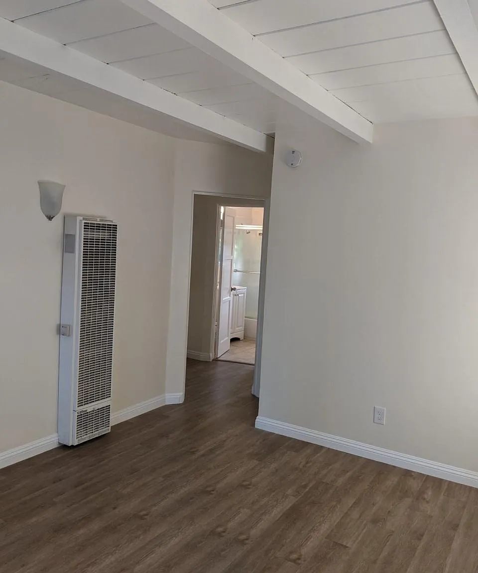 1 bed, 500 sqft, $1,825 — Photo 3