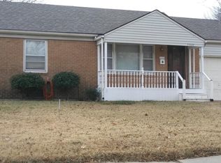 7335 E Gilbert St, Wichita, KS 67207