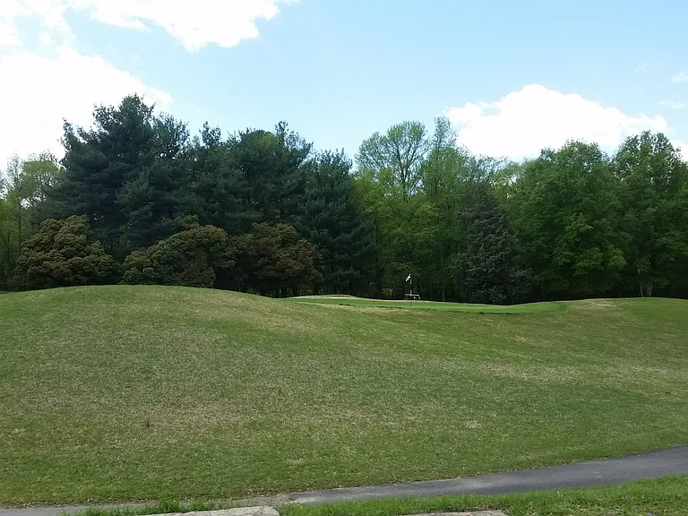 2740 Parview Way — Photo 37