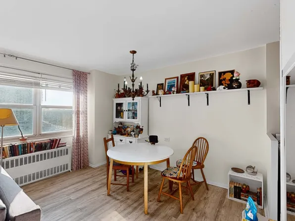 458 Neptune Avenue image 3 of 17