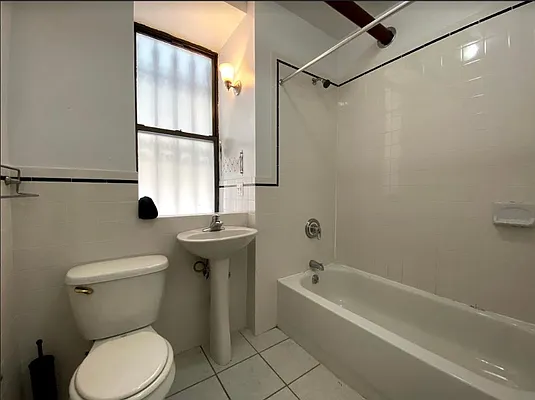 Rented by Skyward | media 37