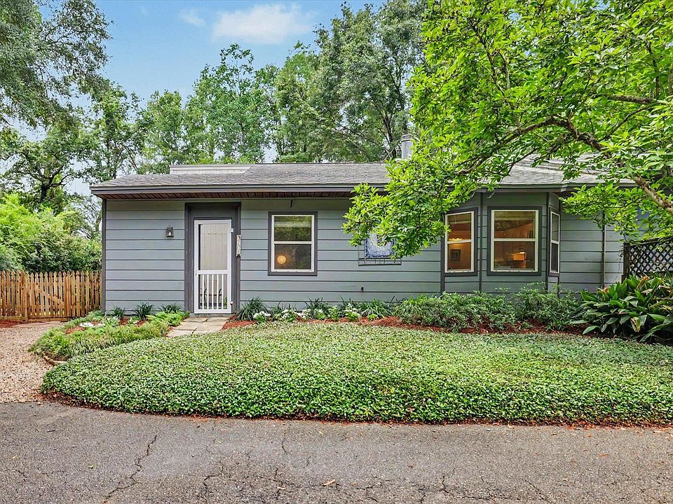 1st image of 1510 Twin Lakes Cir