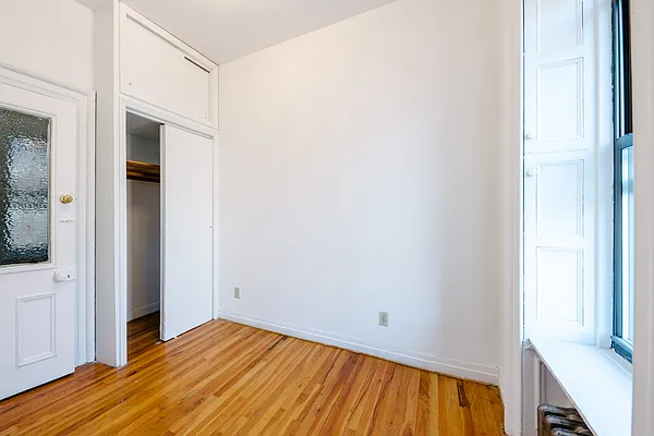 Rented by Maz Group NY | media 12