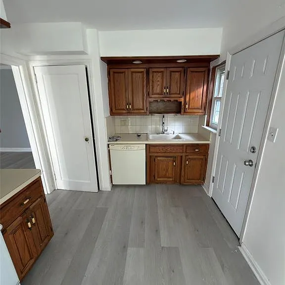 183-16 64th Ave #1 — Photo 10