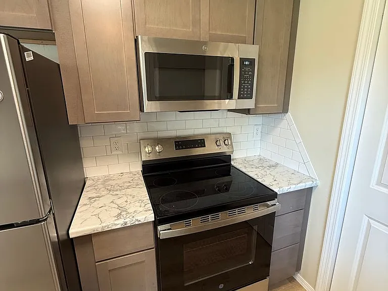 5842 S Buttercup Ln — Photo 6