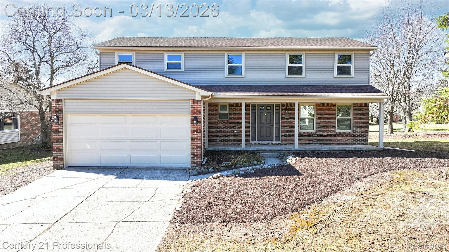 351 Coldiron Dr photo 1