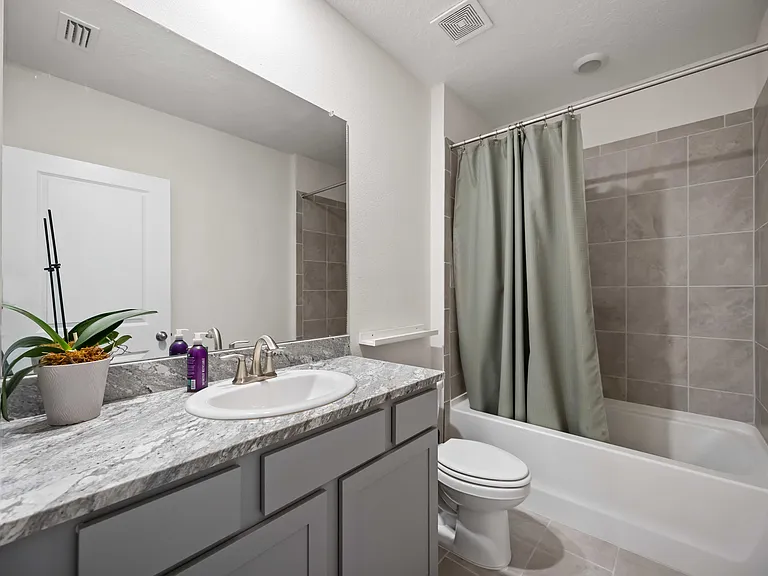 17564 Cantarina Cv — Photo 12