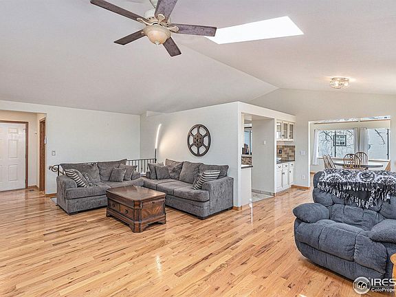 5th image of 873 N Greeley Ave