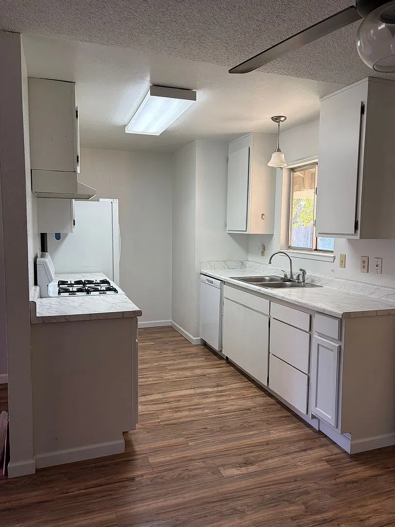 Nice Anderson Home!! — Photo 2